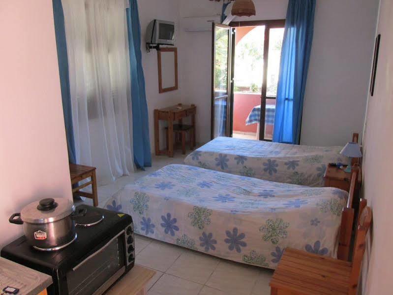 Marie Apartment Sidari  Exterior photo